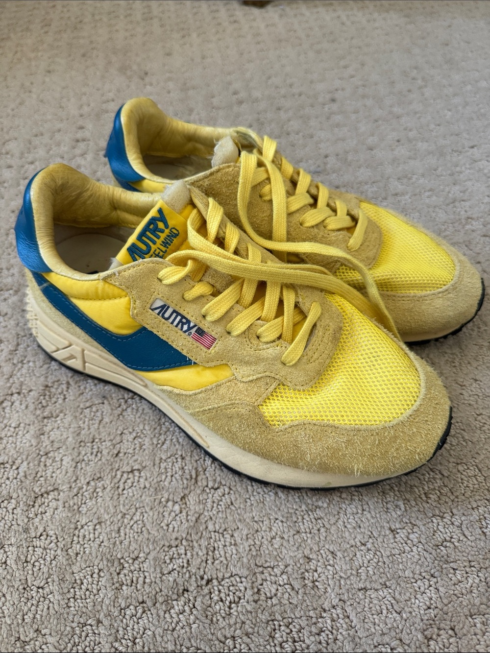 LIKE NEW Autry Reelwind sneakers sz 9